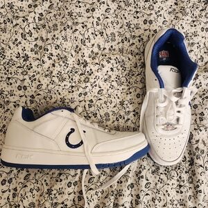 Never worn REEBOK colts NFL shoes size 11.5